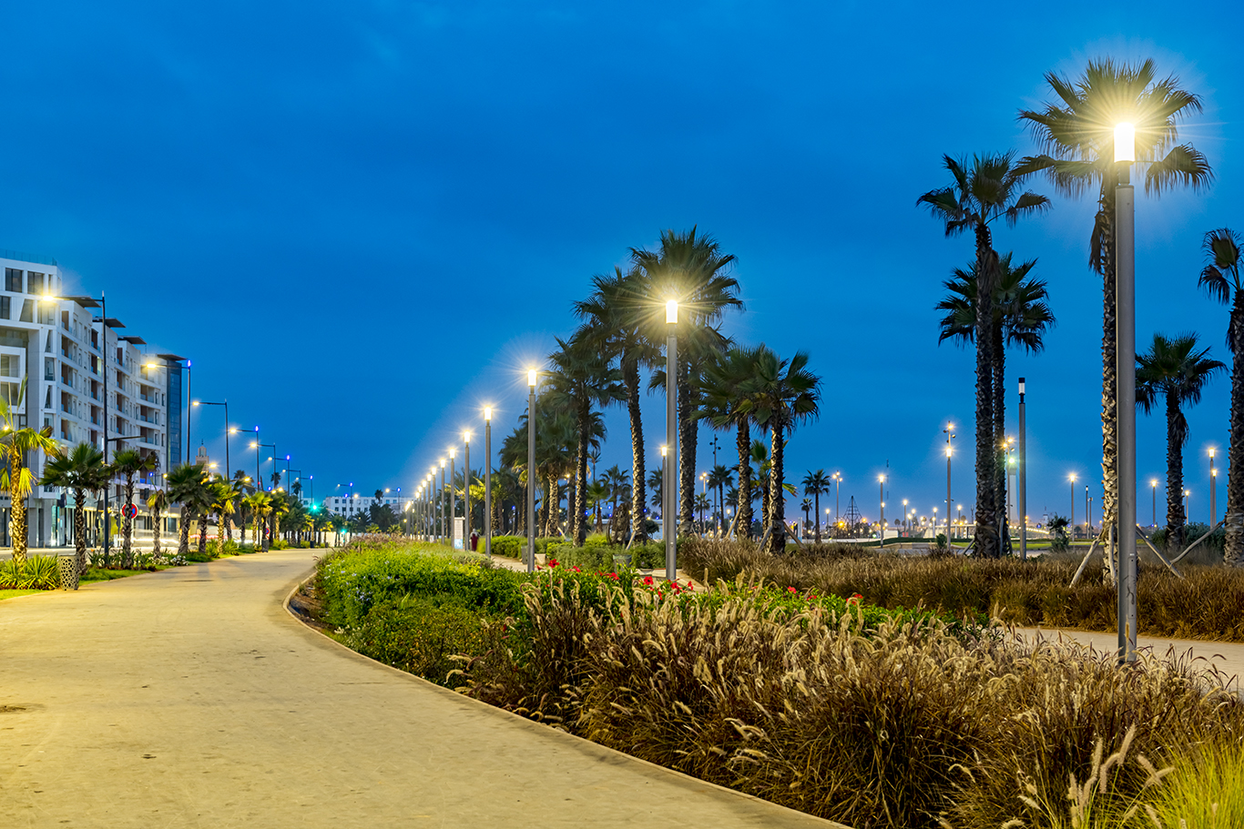 Agence de photographie / Agence Imaginium / Oussama Rhaleb / Photographe professionnel / Hôtel / architecture / Design / Maroc / Rabat / Casablanca / Photo Magazine / Parc / Famille / eclairage public / Coucher de solei / mosquée / Hassan II / Corniche / Ain Diab