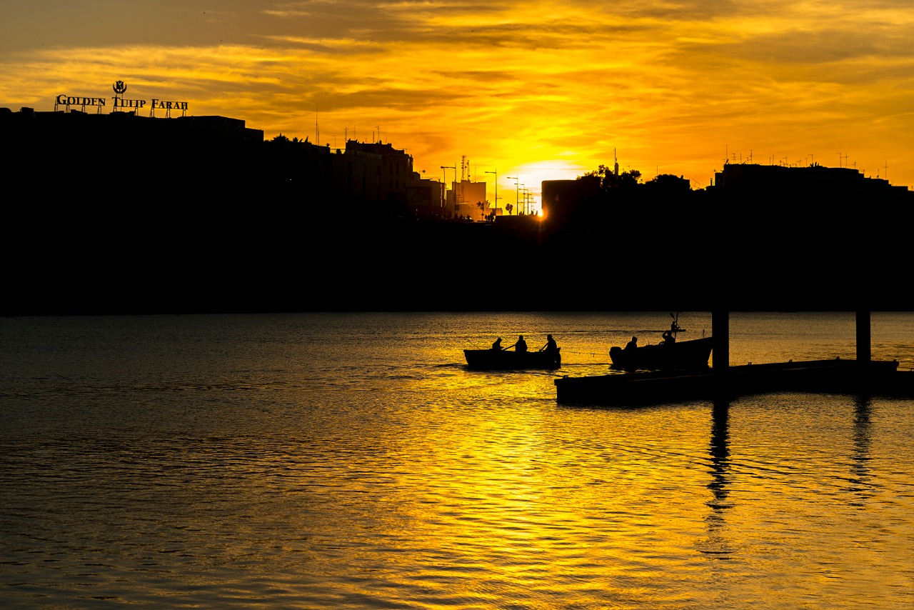 Agence de photographie / Agence Imaginium / Oussama Rhaleb / Photographe professionnel / Hôtel / architecture / Design / Maroc / Rabat / Casablanca / Photo Magazine / Patrimoine / publicité / Salon / magazine / pont / Travaux / Rabat / Bouregreg / oued / Fleuve / salé / grand / Chantier / Marina / Marina de salé / bateau